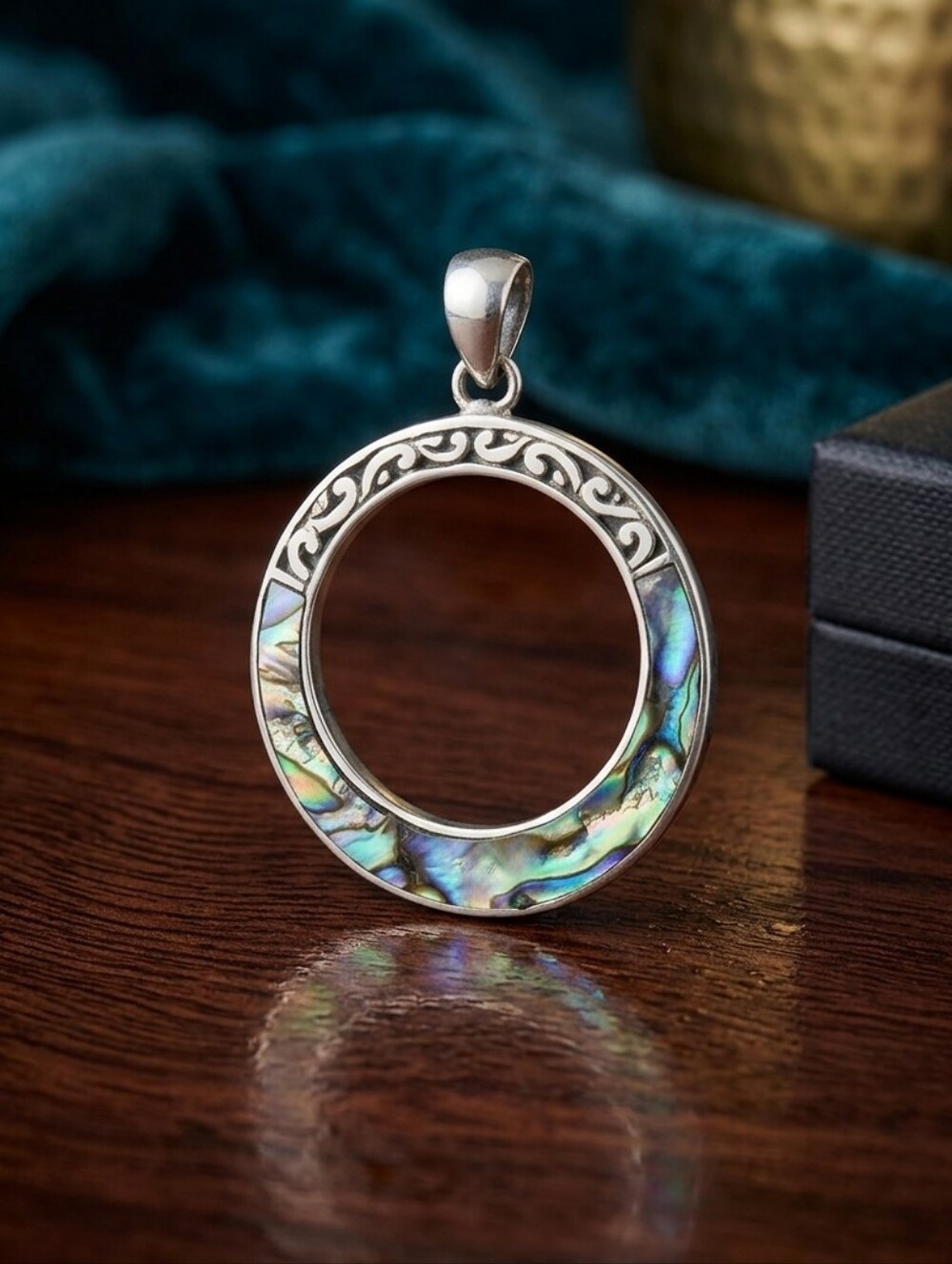 Bali Legacy Abalone Shell Sterling Silver Circle Pendant